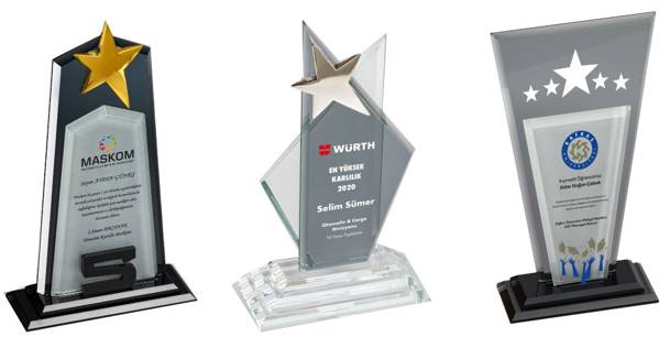 Plaket Burada ve Kaliteli Cam Plaket Ürünleri